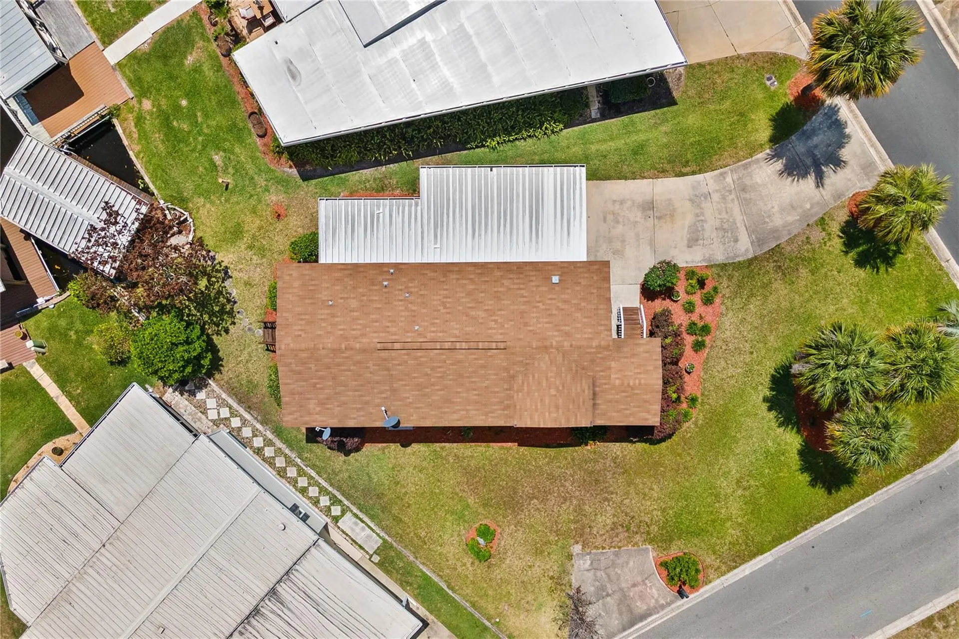 2417 Vindale Road Tavares FL 32778