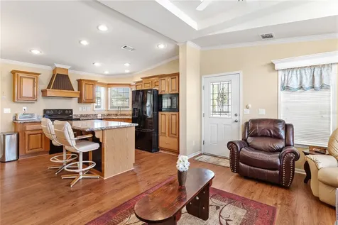 2417 Vindale Road Tavares FL 32778