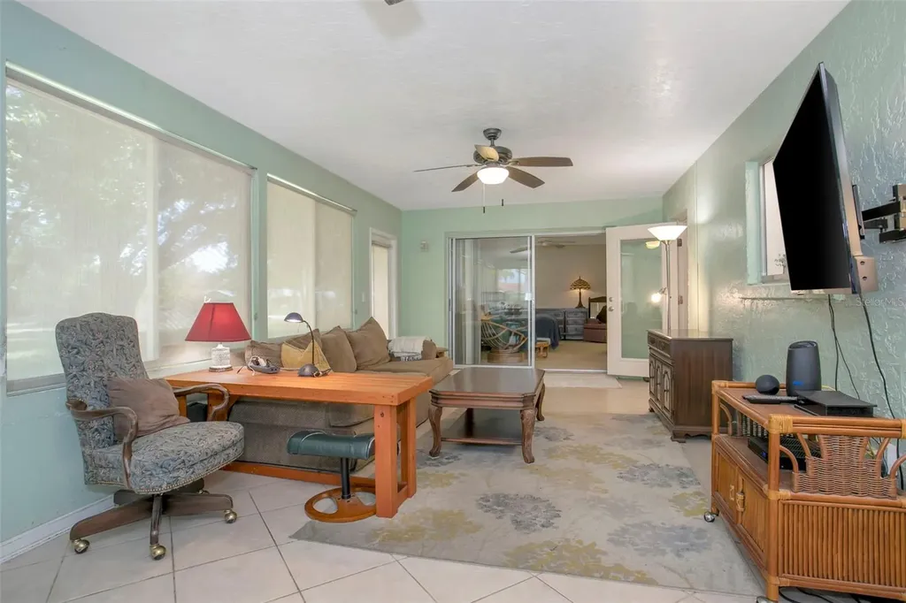 5817 11th Avenue W Bradenton FL 34209