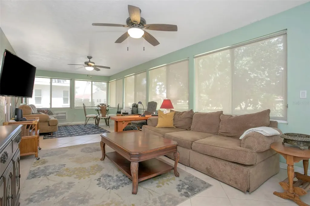 5817 11th Avenue W Bradenton FL 34209