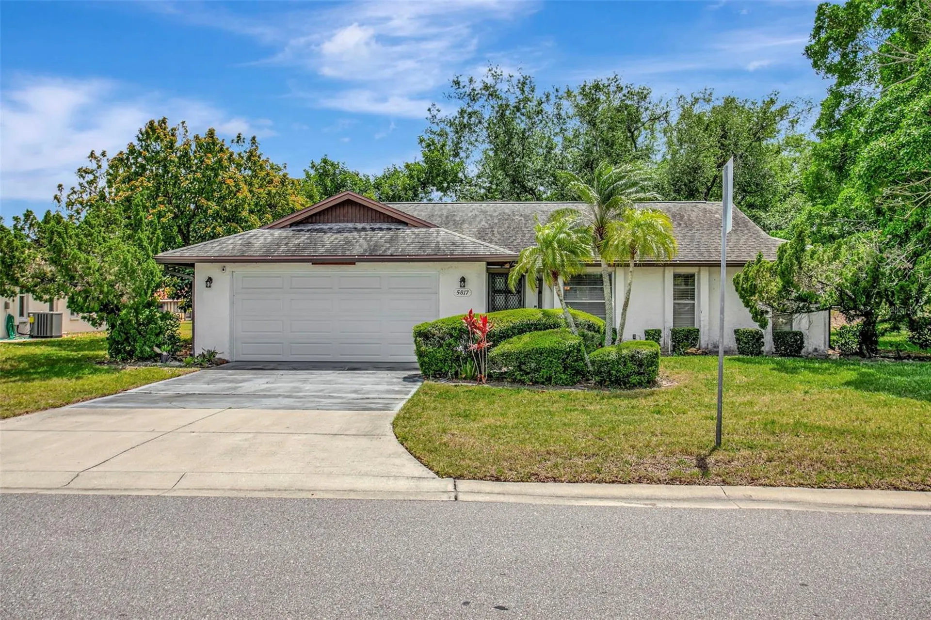 5817 11th Avenue W Bradenton FL 34209