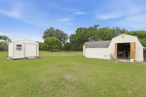 2425 Hawk Griffin Road Plant City FL 33565