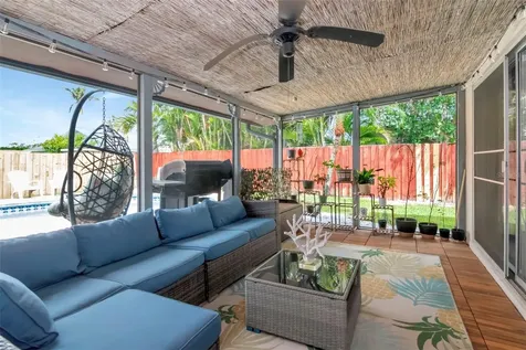 2601 60th Avenue S St Petersburg FL 33712