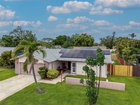 2601 60th Avenue S St Petersburg FL 33712