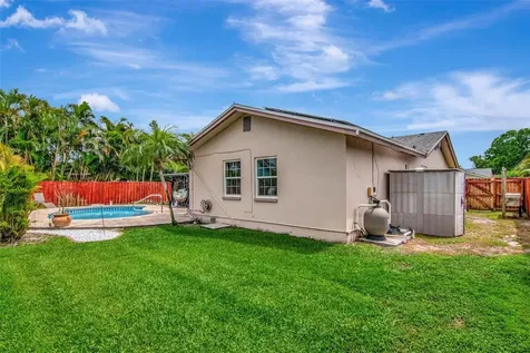 2601 60th Avenue S St Petersburg FL 33712