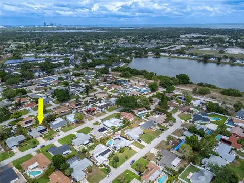 2601 60th Avenue S St Petersburg FL 33712