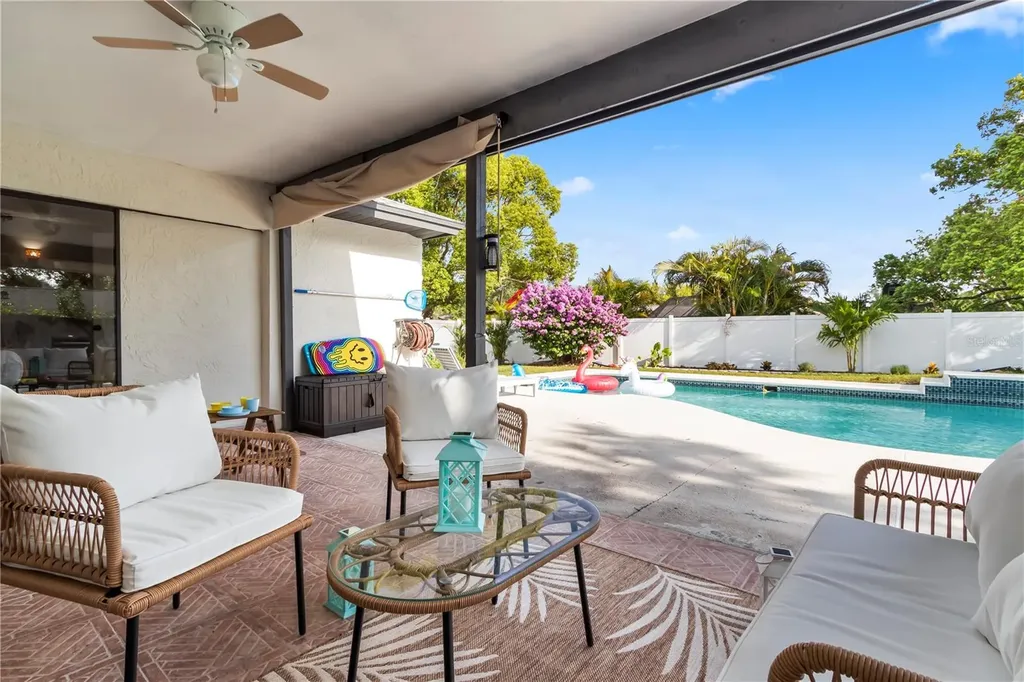 1372 Tenby Way Palm Harbor FL 34683