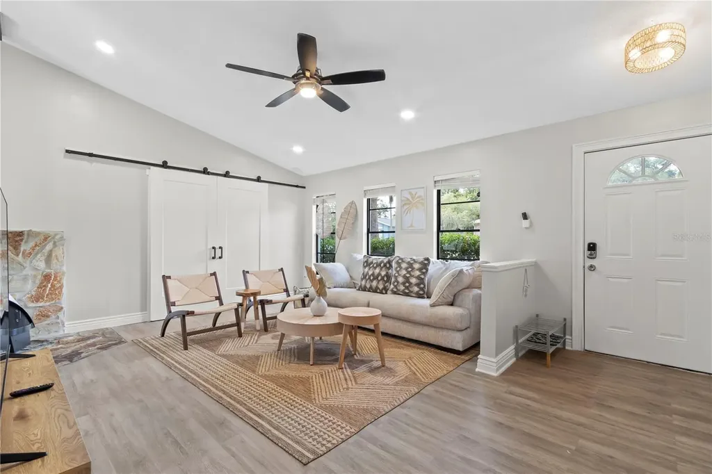1372 Tenby Way Palm Harbor FL 34683