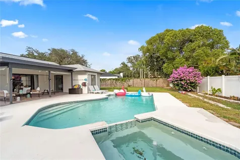 1372 Tenby Way Palm Harbor FL 34683