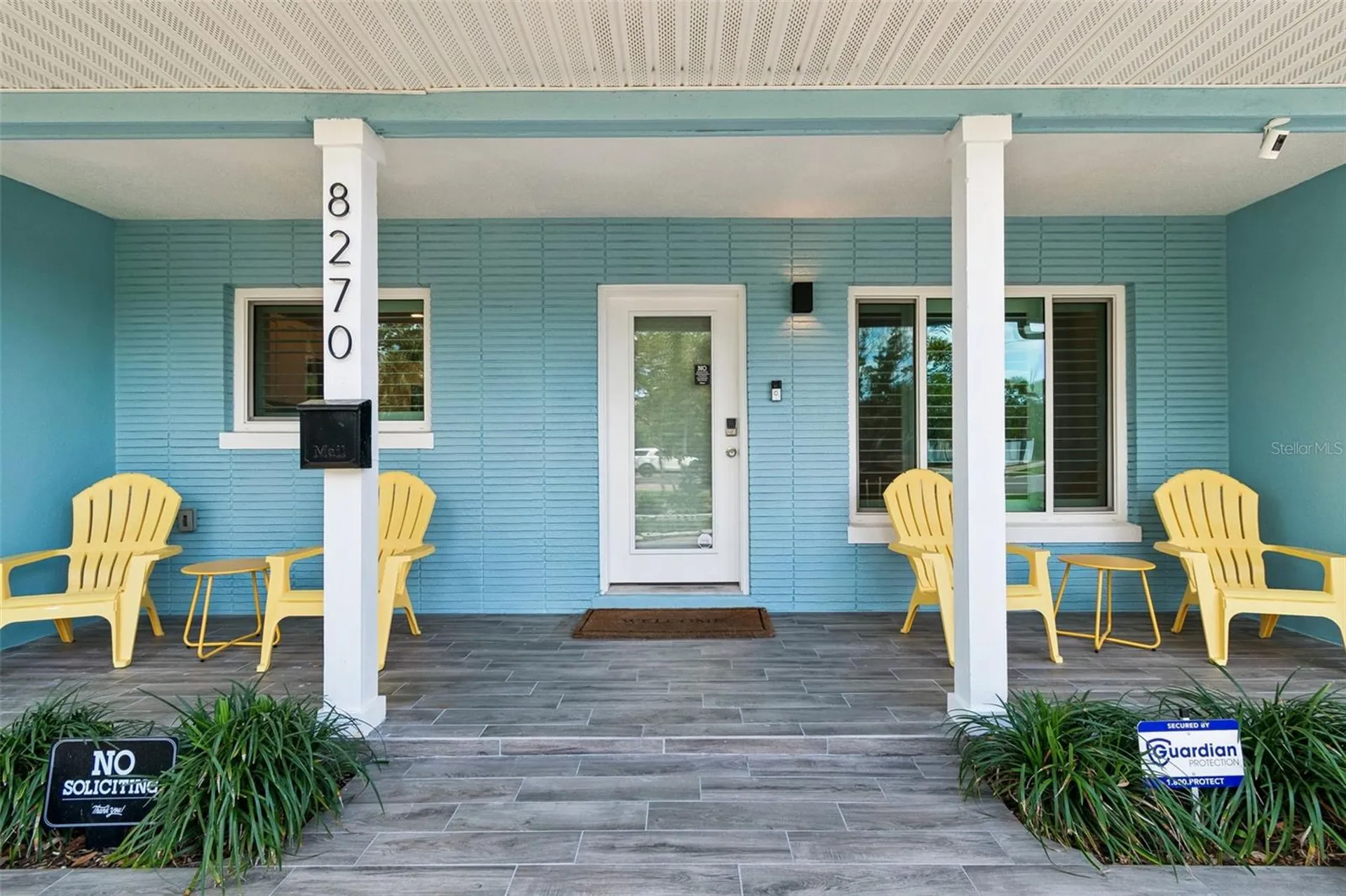 8270 30th Avenue N St Petersburg FL 33710