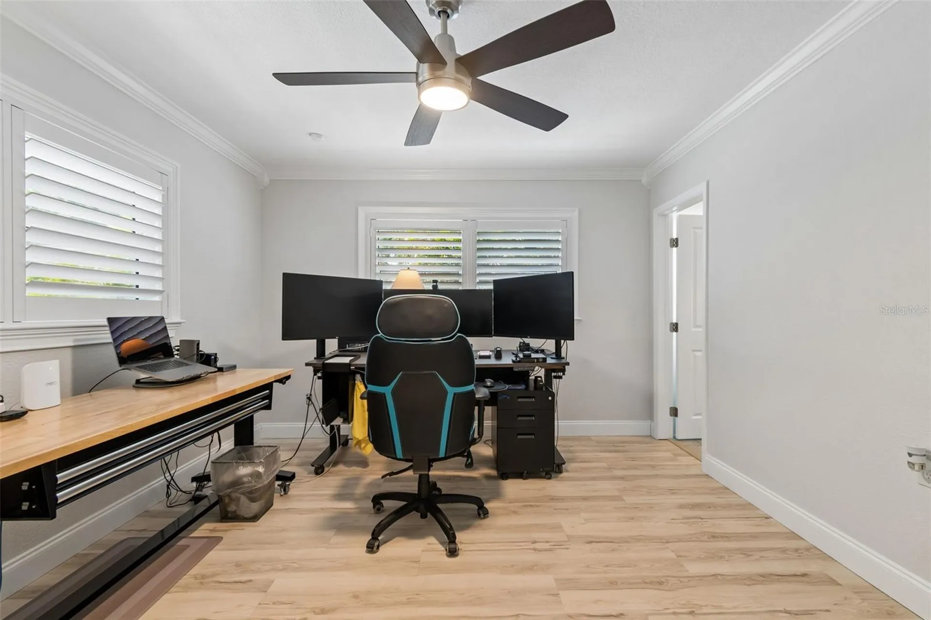 8270 30th Avenue N St Petersburg FL 33710
