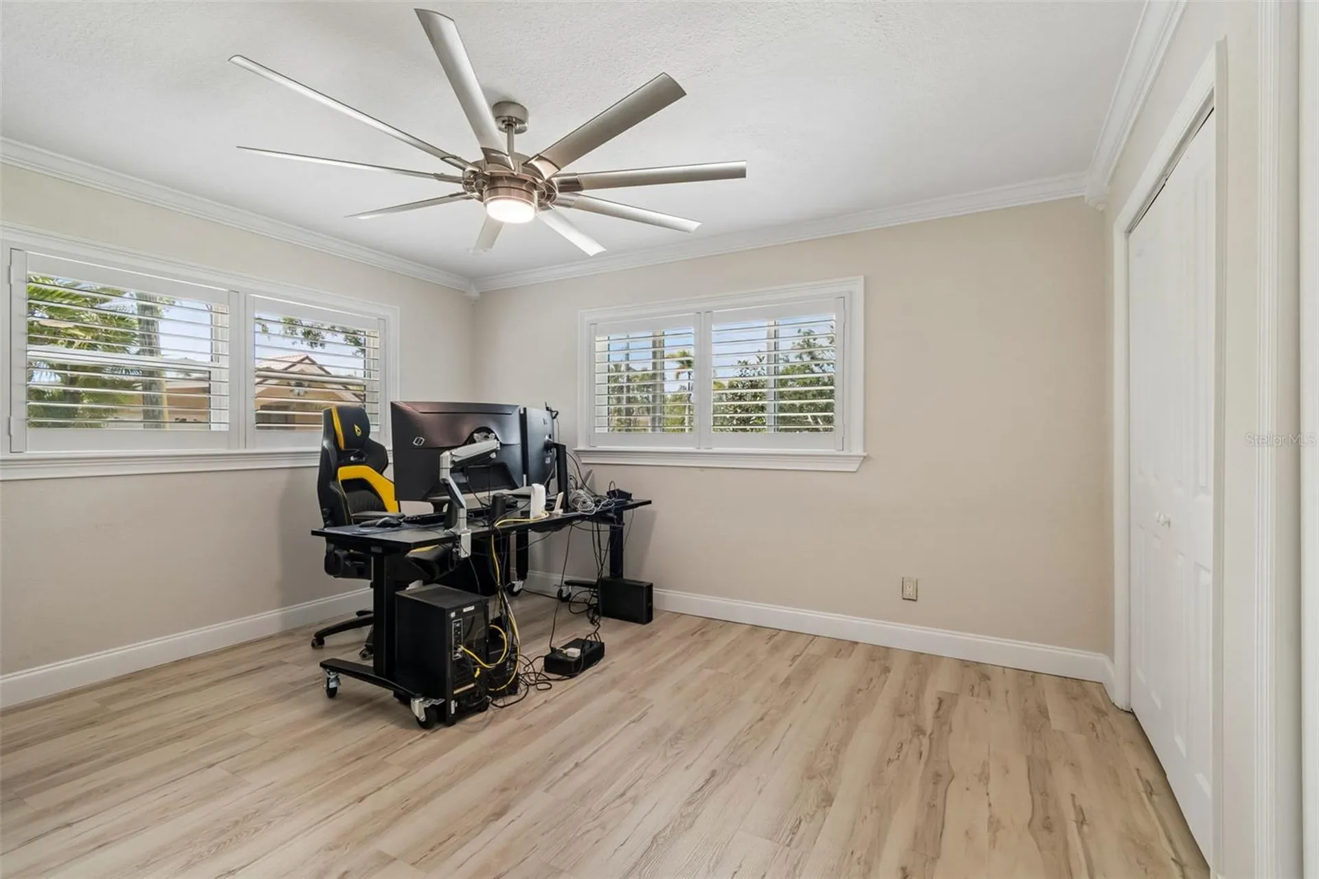 8270 30th Avenue N St Petersburg FL 33710