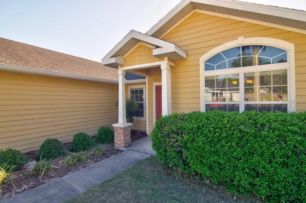 15572 NW 136th Terrace Alachua FL 32615