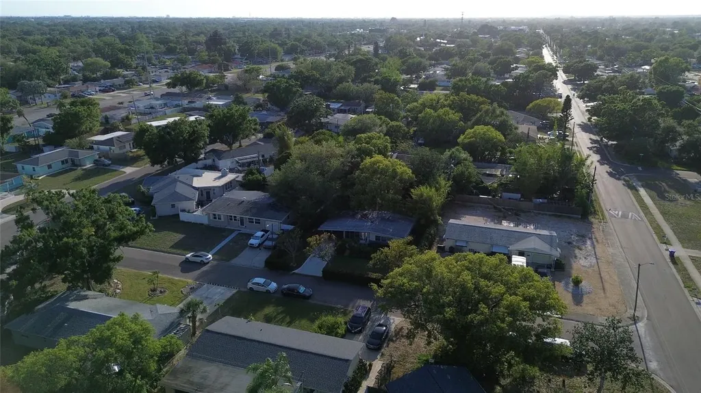 3962 60th Street N St Petersburg FL 33709