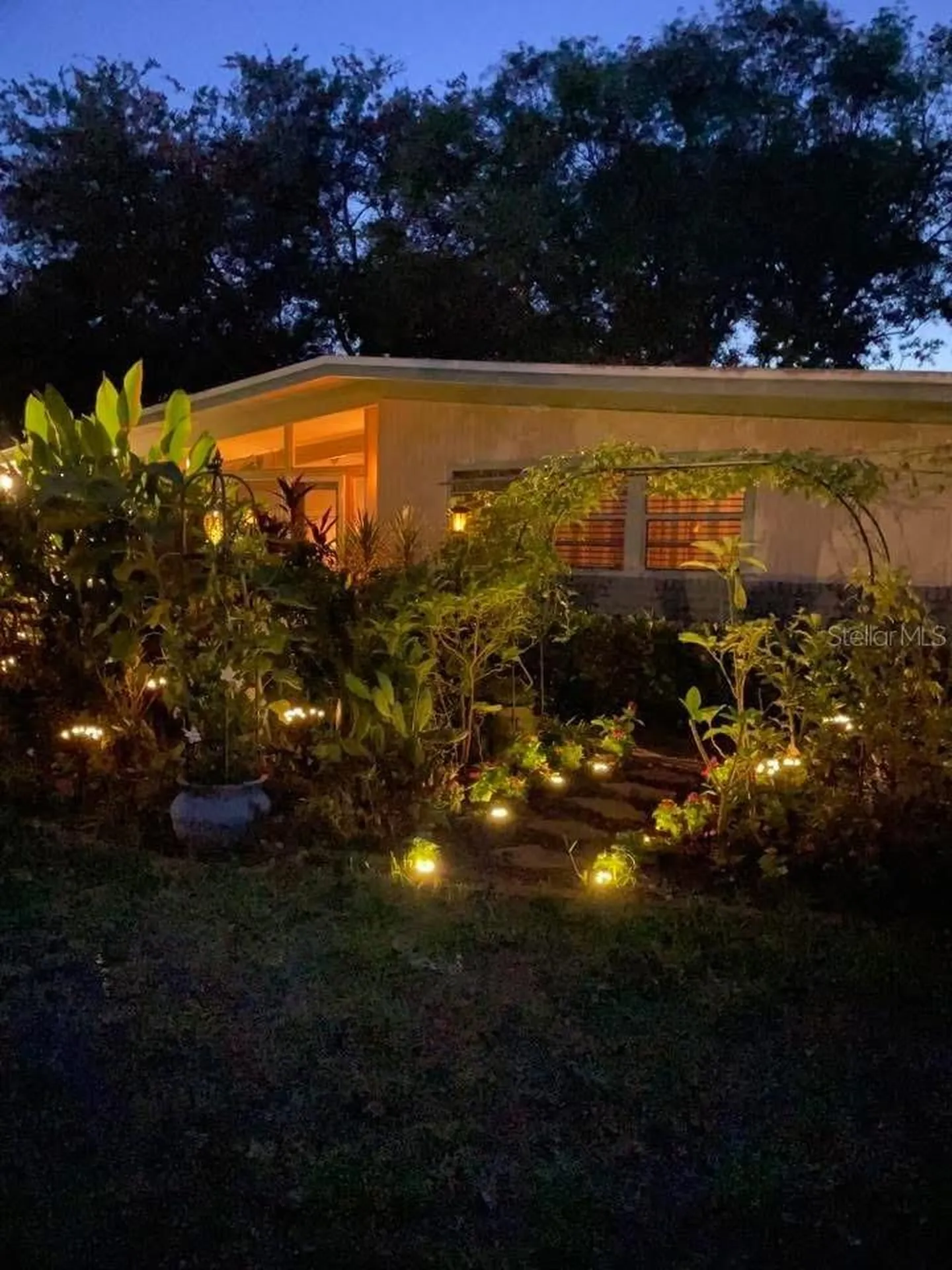 3962 60th Street N St Petersburg FL 33709