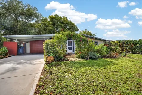 3962 60th Street N St Petersburg FL 33709