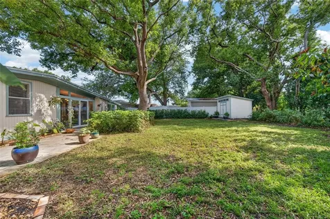 3962 60th Street N St Petersburg FL 33709