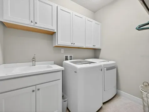 11708 Meadow Grove Circle Orlando FL 32836
