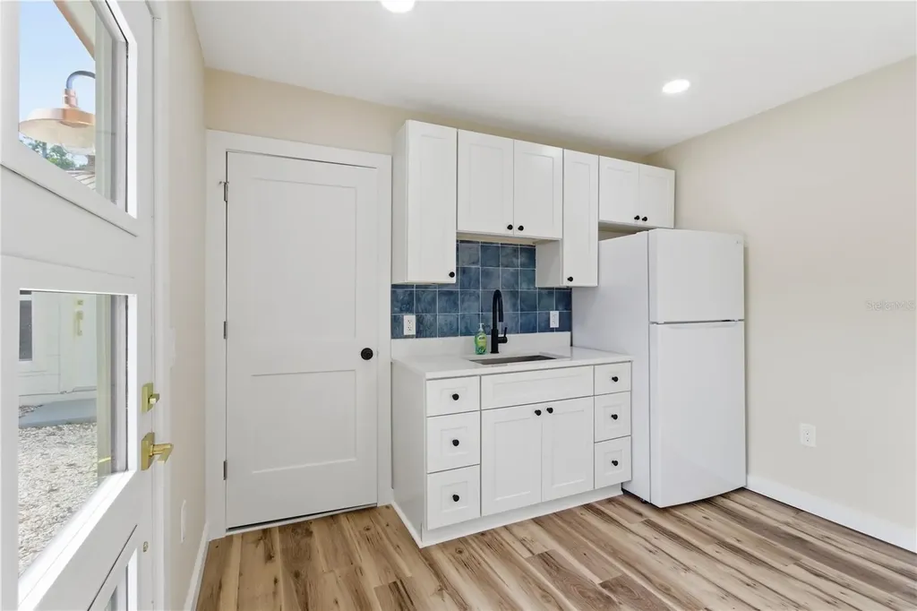 5211 25th Avenue S Gulfport FL 33707
