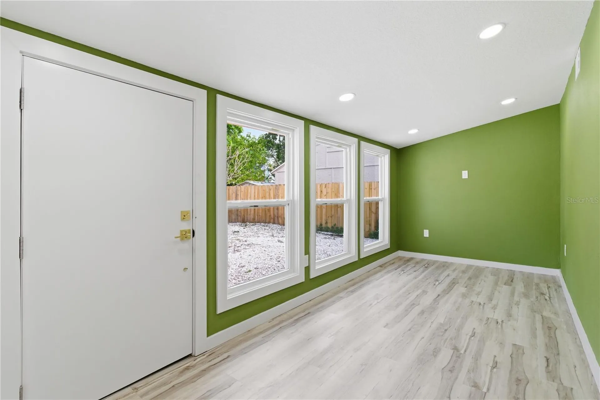 5211 25th Avenue S Gulfport FL 33707