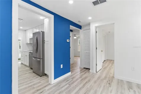 5211 25th Avenue S Gulfport FL 33707