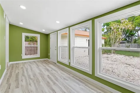 5211 25th Avenue S Gulfport FL 33707