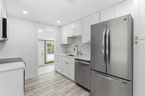 5211 25th Avenue S Gulfport FL 33707