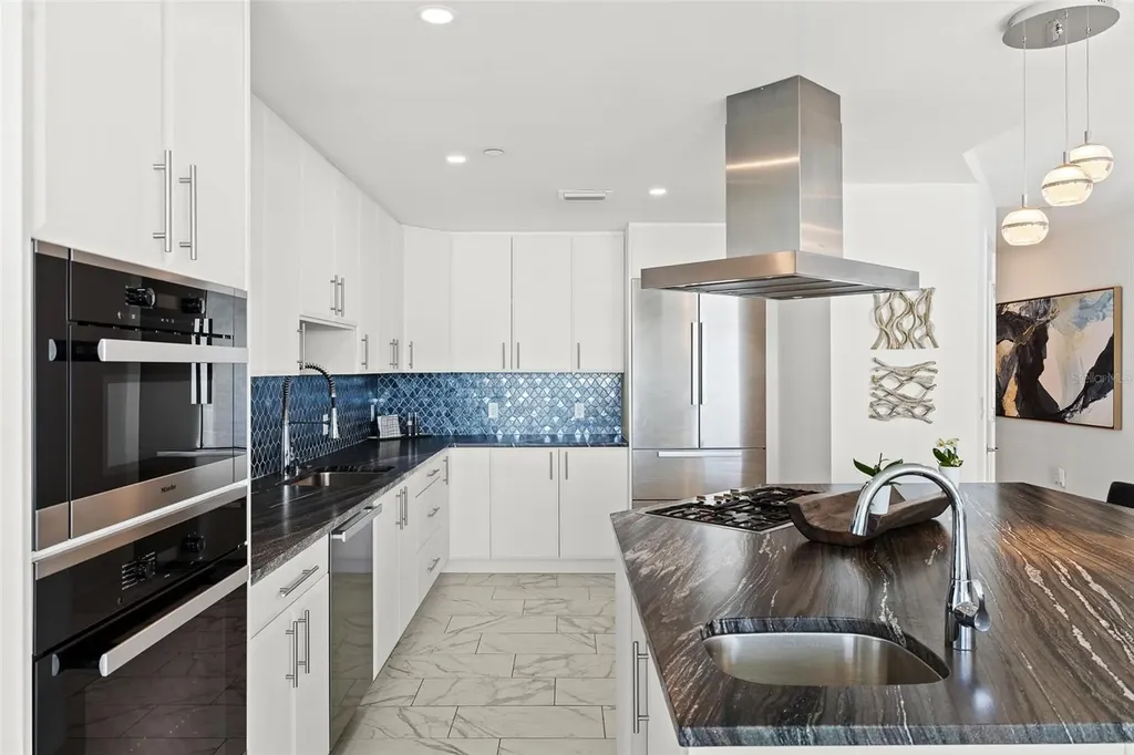 15 Avalon Street Clearwater Beach FL 33767