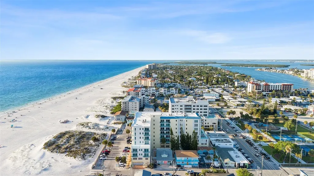 15 Avalon Street Clearwater Beach FL 33767