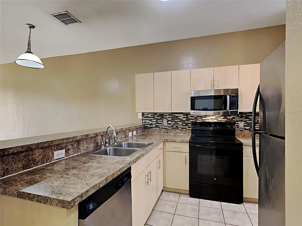 176 Ocean Bluff Drive Poinciana FL 34759