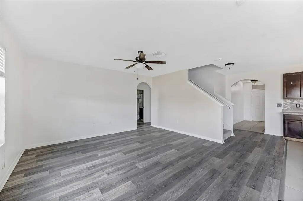 10019 Geese Trail Circle Sun City Center FL 33573