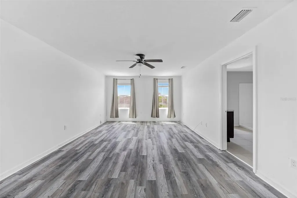 10019 Geese Trail Circle Sun City Center FL 33573