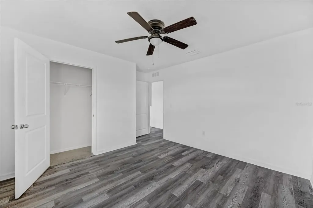 10019 Geese Trail Circle Sun City Center FL 33573