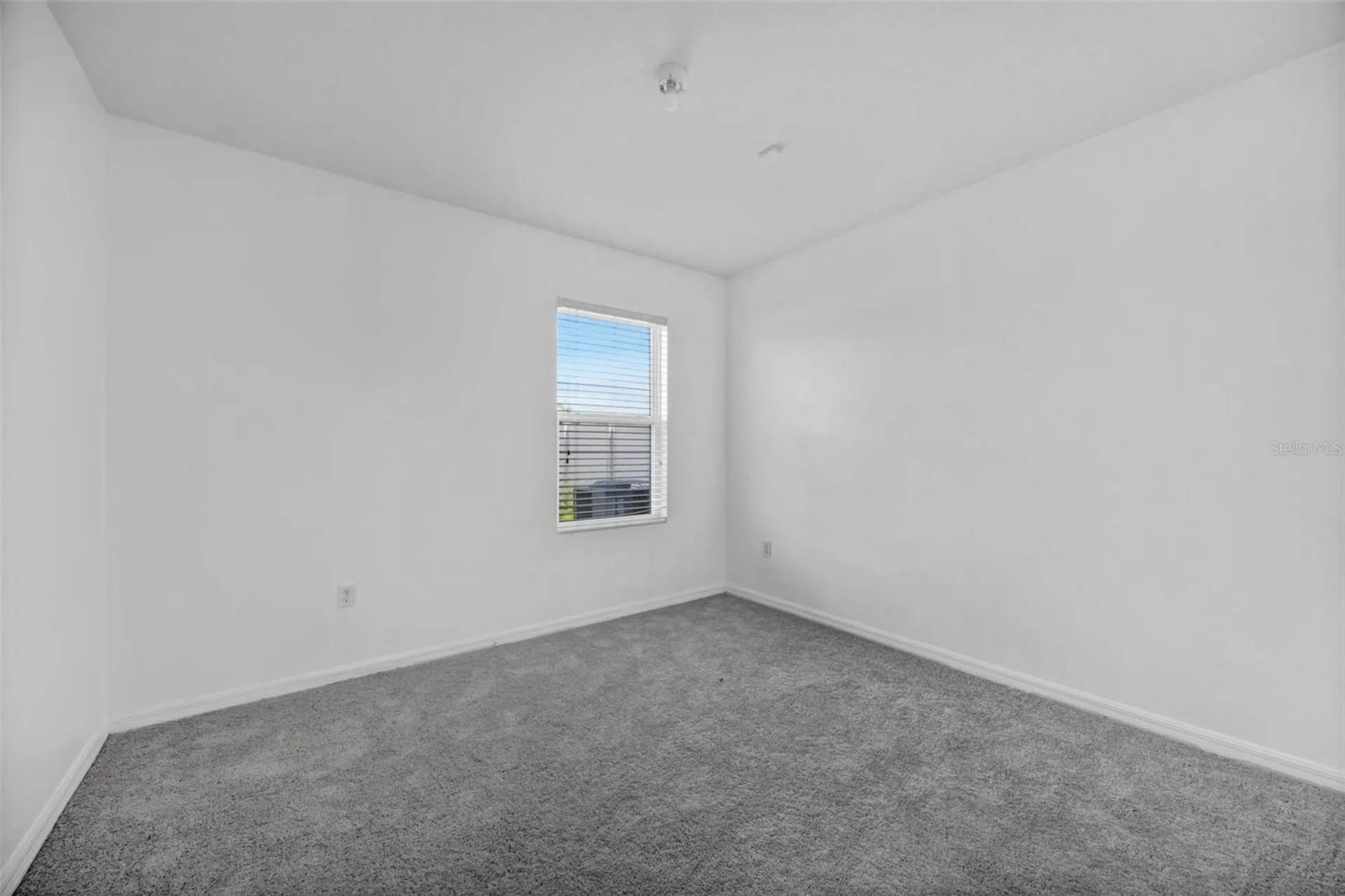 10019 Geese Trail Circle Sun City Center FL 33573