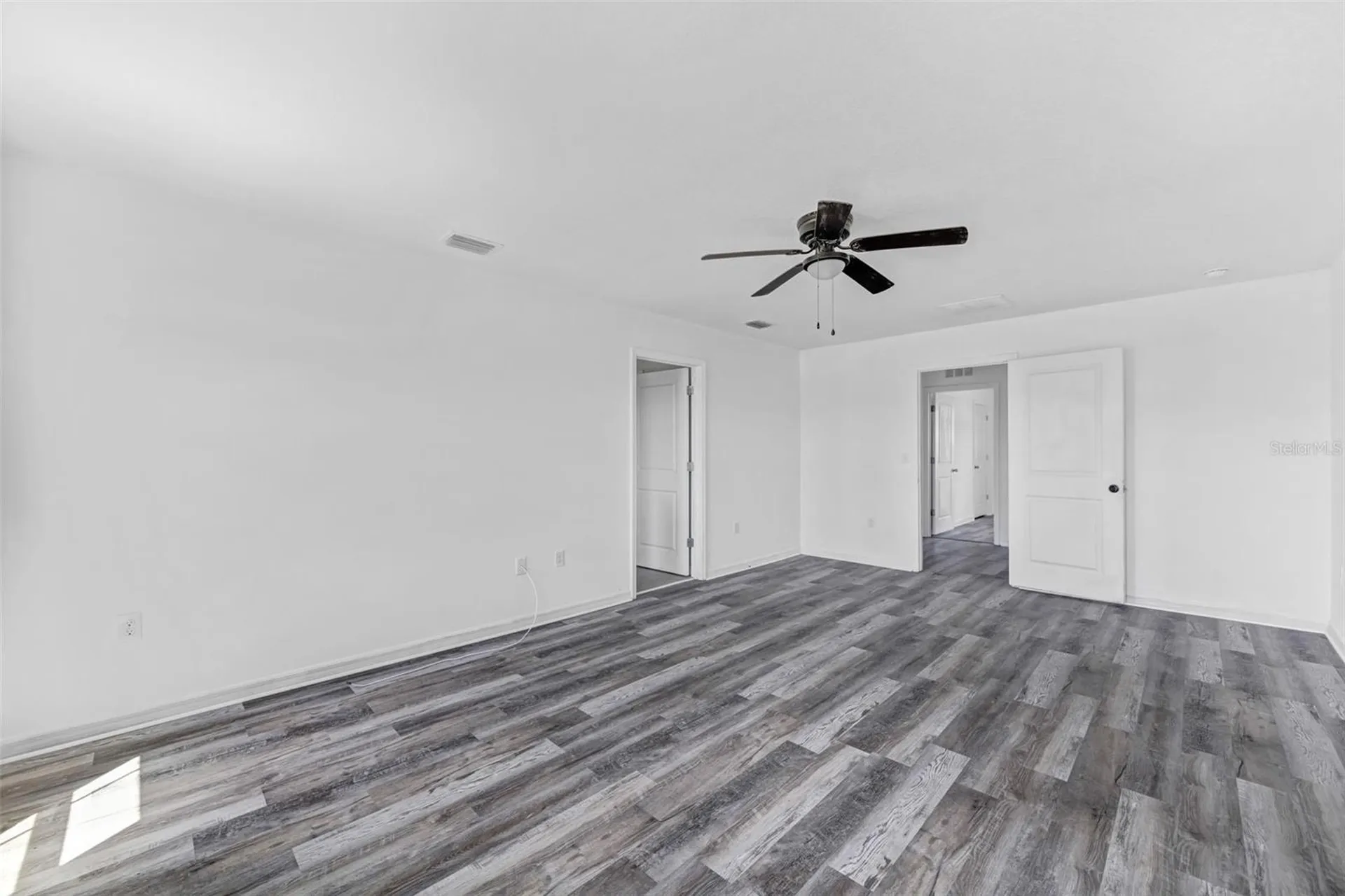 10019 Geese Trail Circle Sun City Center FL 33573