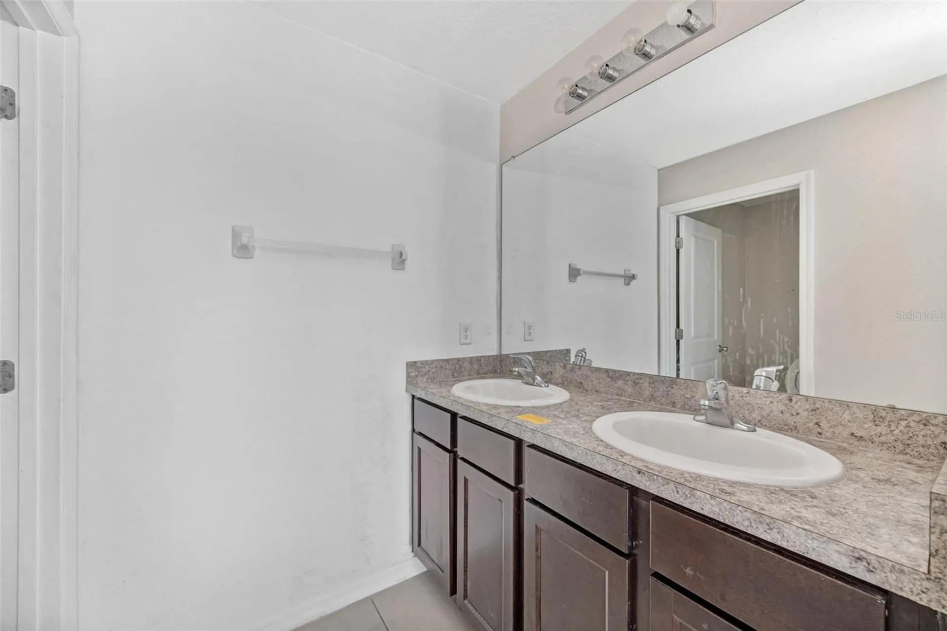 10019 Geese Trail Circle Sun City Center FL 33573