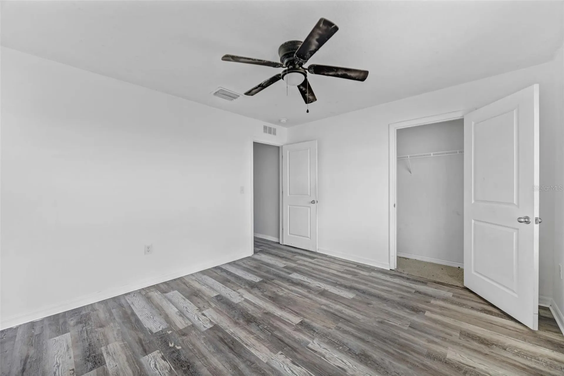 10019 Geese Trail Circle Sun City Center FL 33573