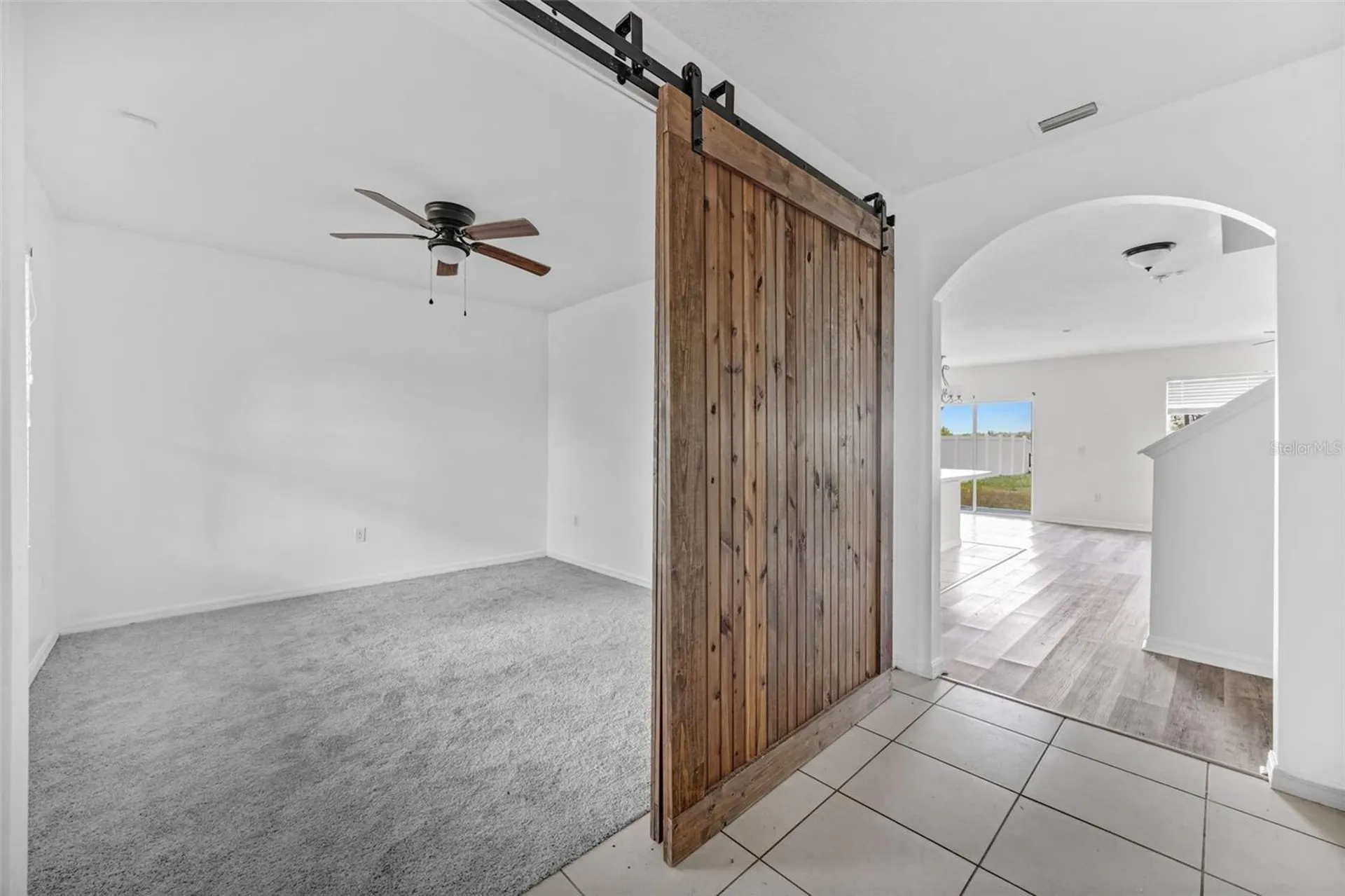 10019 Geese Trail Circle Sun City Center FL 33573