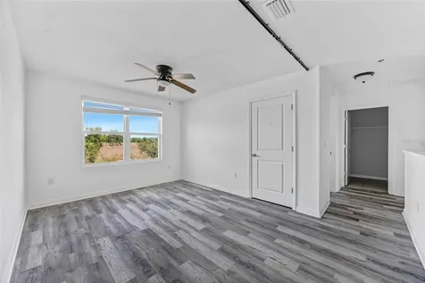 10019 Geese Trail Circle Sun City Center FL 33573