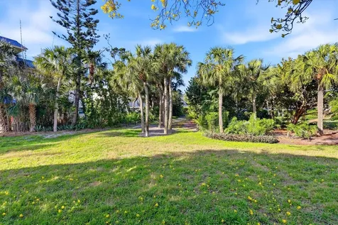 842 Bayport Way Longboat Key FL 34228