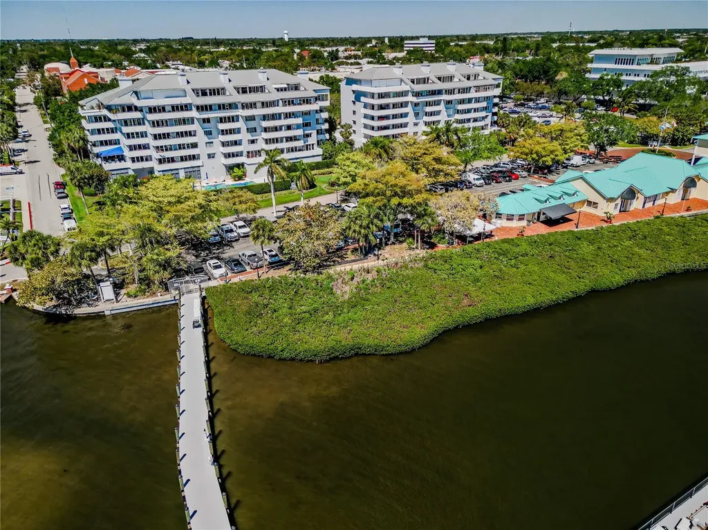 337 8th Avenue W Palmetto FL 34221