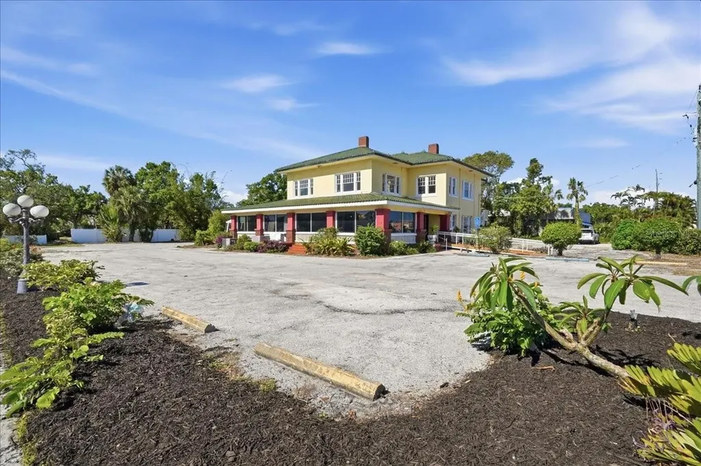 337 8th Avenue W Palmetto FL 34221
