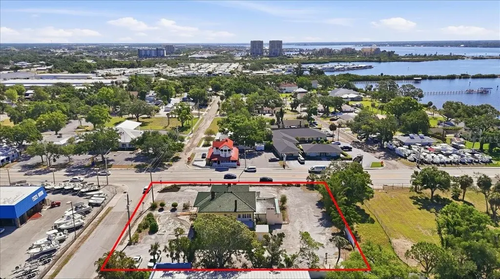 337 8th Avenue W Palmetto FL 34221