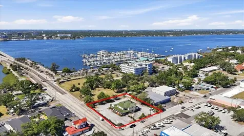 337 8th Avenue W Palmetto FL 34221