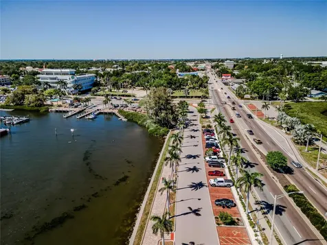 337 8th Avenue W Palmetto FL 34221