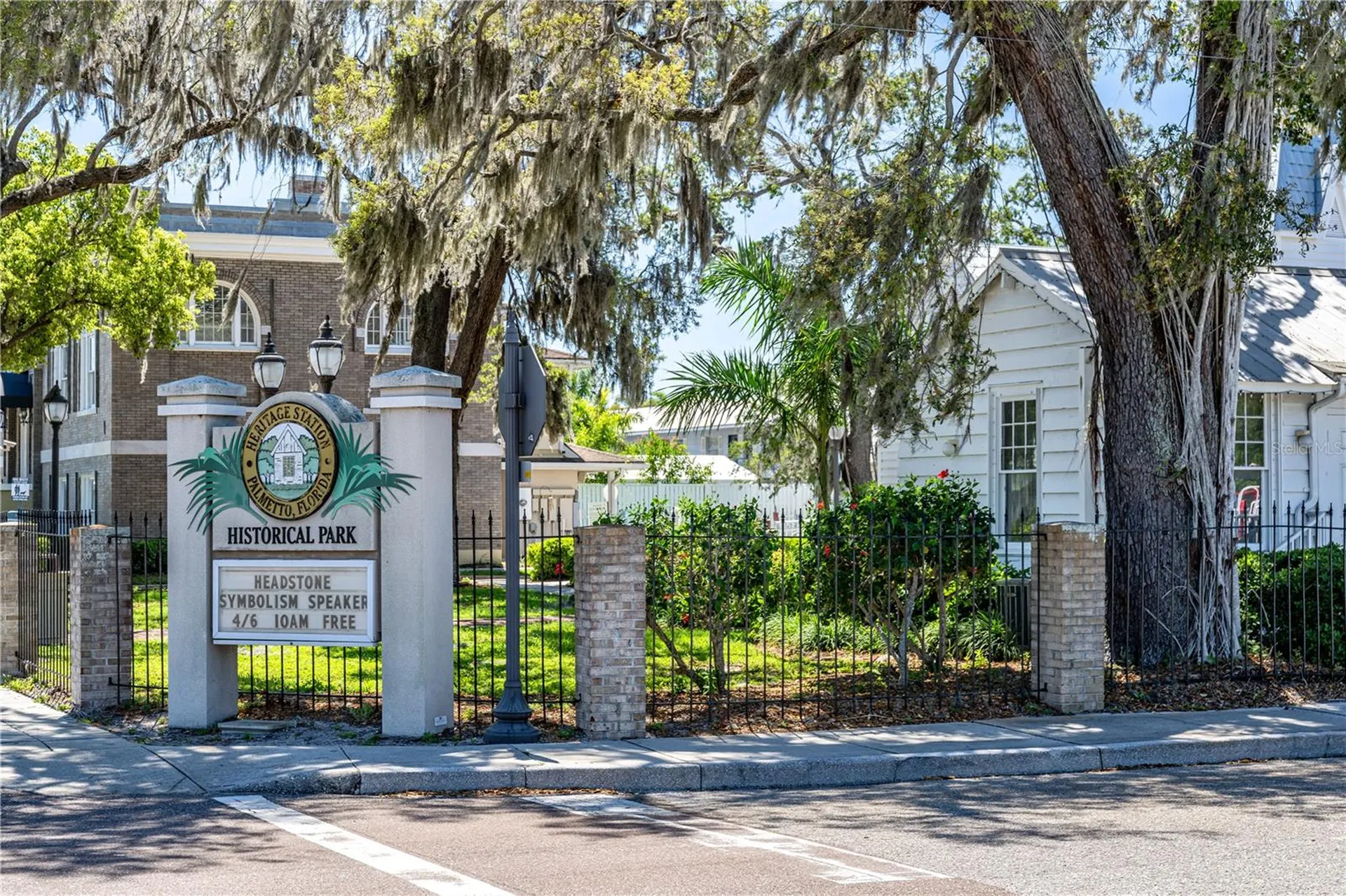 337 8th Avenue W Palmetto FL 34221