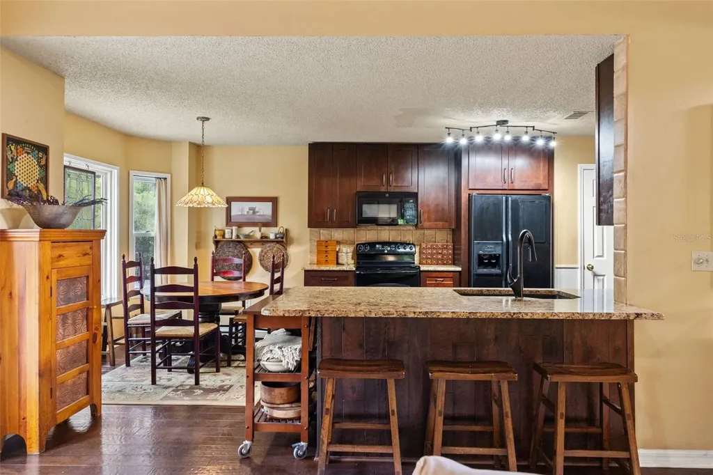 16105 Cadbury Court Tampa FL 33647