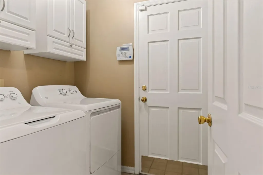 16105 Cadbury Court Tampa FL 33647