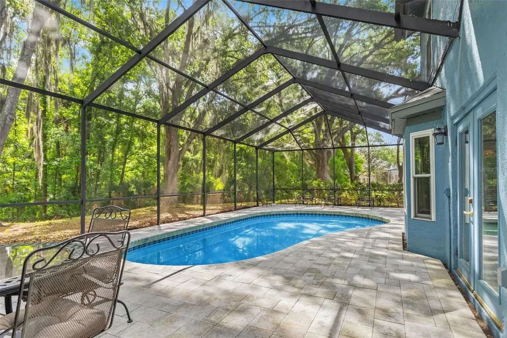 16105 Cadbury Court Tampa FL 33647