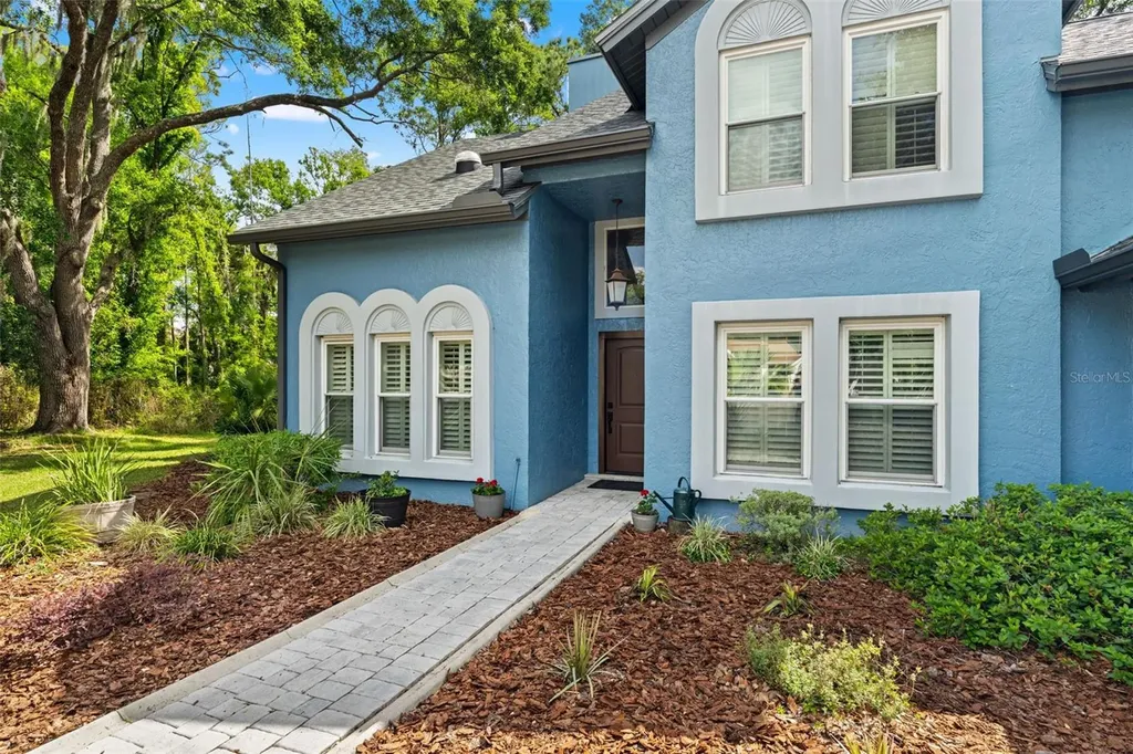 16105 Cadbury Court Tampa FL 33647